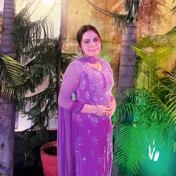 Dr Deepti Tripathi - Best Home Tutor in Yashoda nagar, Kanpur